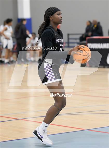 Thumbnail 3 in Monsignor Scanlan vs. Millennium (Nike Tournament of Champions) photogallery.