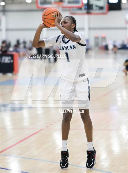 Thumbnail 3 in Monsignor Scanlan vs. Millennium (Nike Tournament of Champions) photogallery.