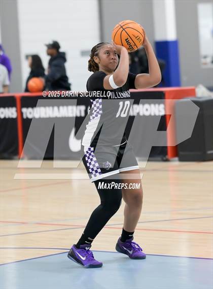 Thumbnail 1 in Monsignor Scanlan vs. Millennium (Nike Tournament of Champions) photogallery.