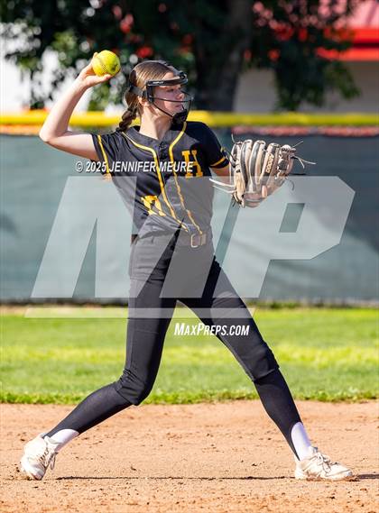 Thumbnail 1 in Central Valley vs. Hughson photogallery.