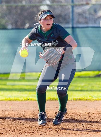 Thumbnail 2 in Central Valley vs. Hughson photogallery.