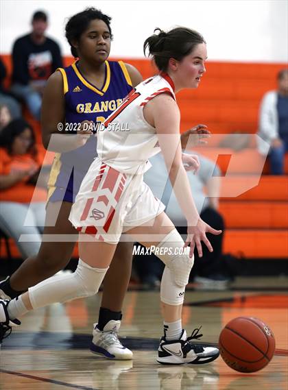 Thumbnail 3 in Granger vs Schulenburg (Schulenburg Lady Horn Varsity Tournament) photogallery.