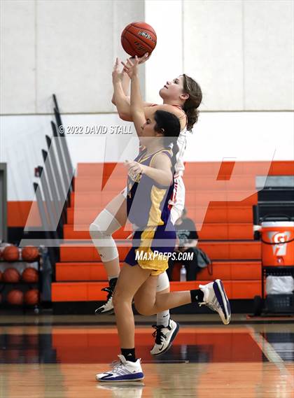 Thumbnail 1 in Granger vs Schulenburg (Schulenburg Lady Horn Varsity Tournament) photogallery.