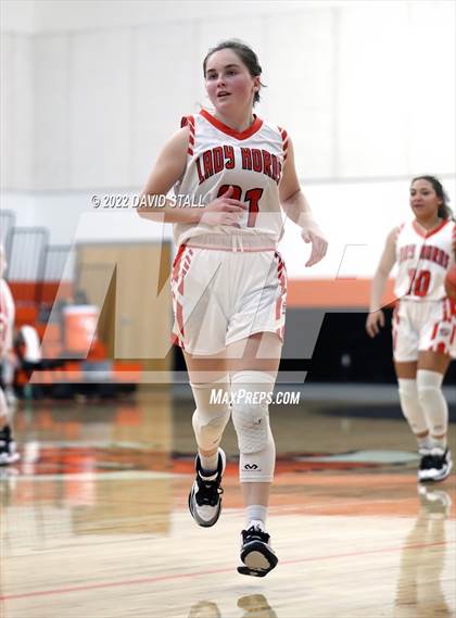 Thumbnail 2 in Granger vs Schulenburg (Schulenburg Lady Horn Varsity Tournament) photogallery.
