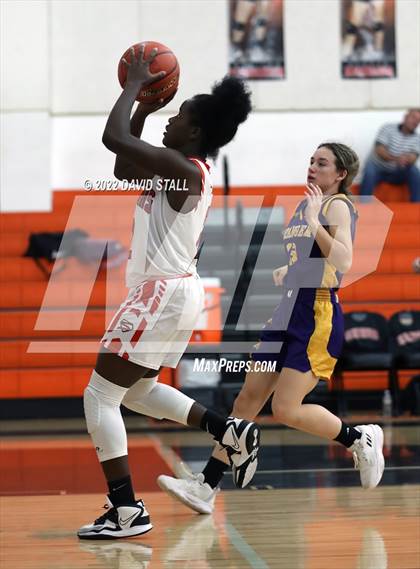 Thumbnail 2 in Granger vs Schulenburg (Schulenburg Lady Horn Varsity Tournament) photogallery.