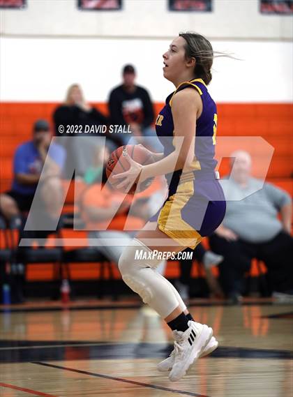 Thumbnail 1 in Granger vs Schulenburg (Schulenburg Lady Horn Varsity Tournament) photogallery.