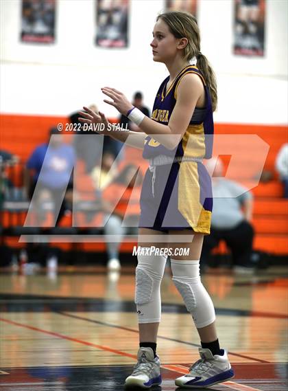 Thumbnail 1 in Granger vs Schulenburg (Schulenburg Lady Horn Varsity Tournament) photogallery.