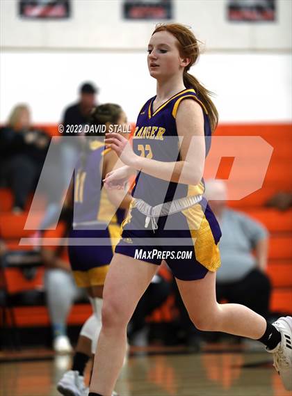 Thumbnail 2 in Granger vs Schulenburg (Schulenburg Lady Horn Varsity Tournament) photogallery.