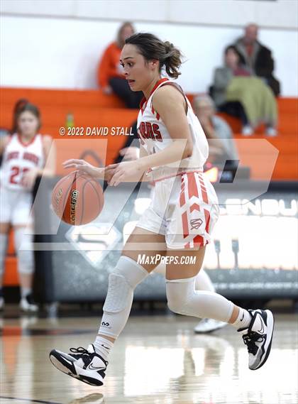 Thumbnail 3 in Granger vs Schulenburg (Schulenburg Lady Horn Varsity Tournament) photogallery.