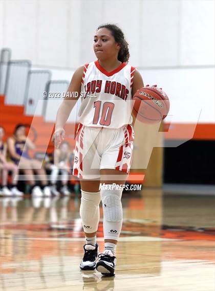 Thumbnail 3 in Granger vs Schulenburg (Schulenburg Lady Horn Varsity Tournament) photogallery.