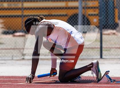 Thumbnail 3 in NIAA 4A and 5A Southern Regionals (Track events) photogallery.