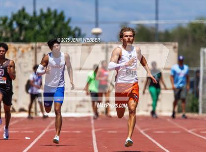 Thumbnail 1 in NIAA 4A and 5A Southern Regionals (Track events) photogallery.