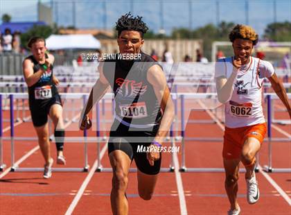 Thumbnail 1 in NIAA 4A and 5A Southern Regionals (Track events) photogallery.