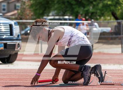 Thumbnail 3 in NIAA 4A and 5A Southern Regionals (Track events) photogallery.