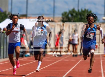 Thumbnail 1 in NIAA 4A and 5A Southern Regionals (Track events) photogallery.