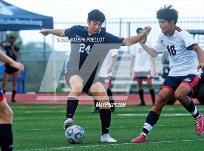 Thumbnail 1 in Kea'au @ Waiakea photogallery.