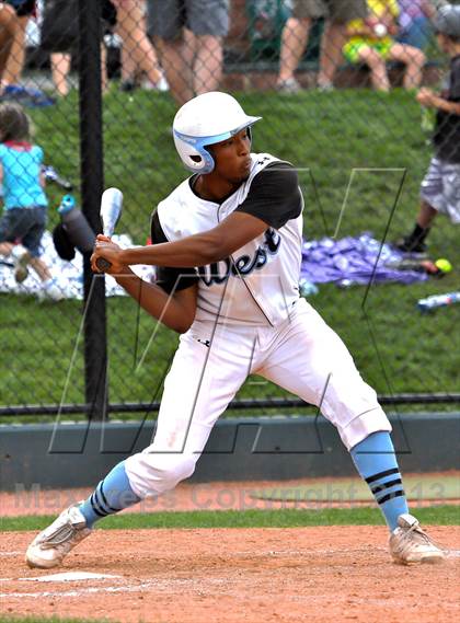 Thumbnail 1 in Pueblo West vs. Mountain View (CHSAA 4A Semi Final)  photogallery.
