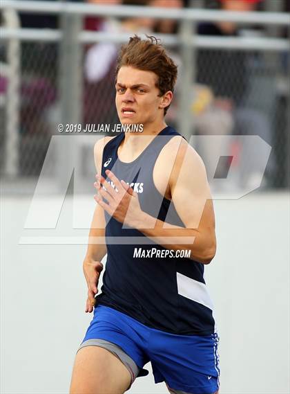 Thumbnail 3 in Centennial-Eagle-Mountain View Track Meet photogallery.