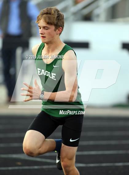 Thumbnail 1 in Centennial-Eagle-Mountain View Track Meet photogallery.