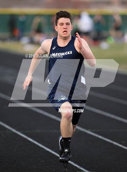 Thumbnail 3 in Centennial-Eagle-Mountain View Track Meet photogallery.