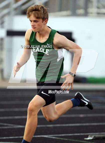 Thumbnail 3 in Centennial-Eagle-Mountain View Track Meet photogallery.