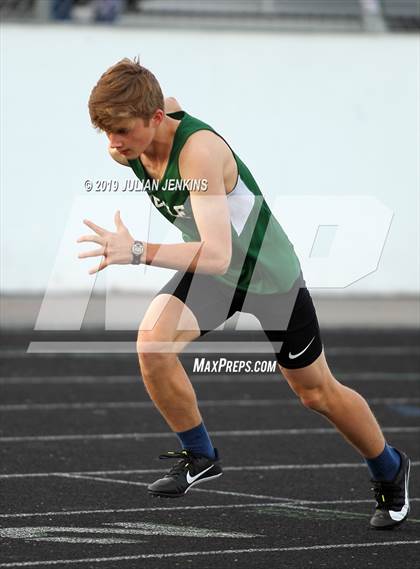 Thumbnail 2 in Centennial-Eagle-Mountain View Track Meet photogallery.