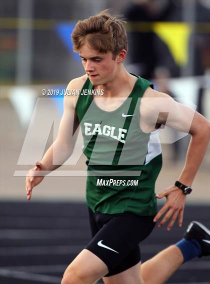 Thumbnail 2 in Centennial-Eagle-Mountain View Track Meet photogallery.