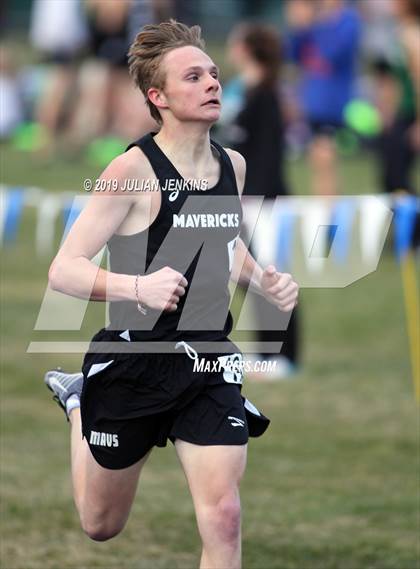 Thumbnail 2 in Centennial-Eagle-Mountain View Track Meet photogallery.