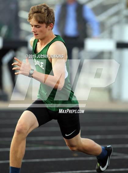 Thumbnail 2 in Centennial-Eagle-Mountain View Track Meet photogallery.