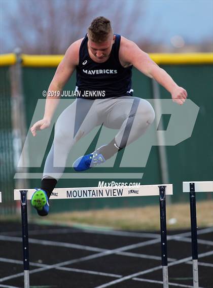 Thumbnail 2 in Centennial-Eagle-Mountain View Track Meet photogallery.