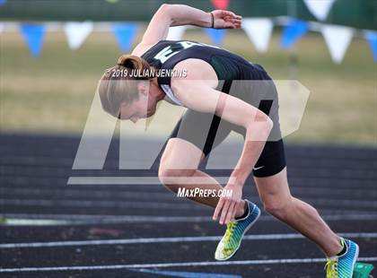 Thumbnail 2 in Centennial-Eagle-Mountain View Track Meet photogallery.