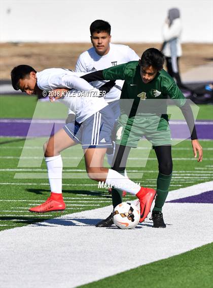 Thumbnail 3 in Lebanon Trail vs Little Elm (Highway 5 Showcase) photogallery.