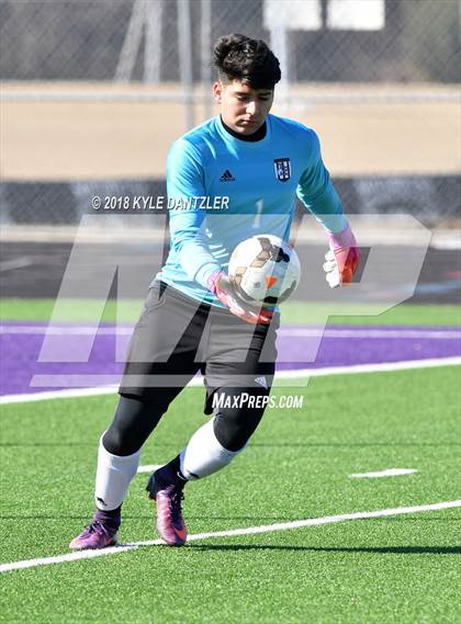 Thumbnail 1 in Lebanon Trail vs Little Elm (Highway 5 Showcase) photogallery.