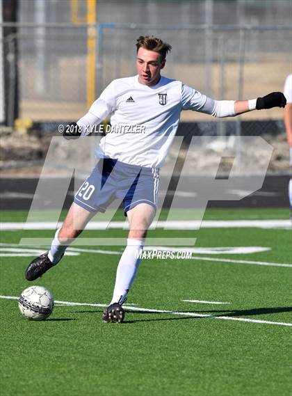 Thumbnail 2 in Lebanon Trail vs Little Elm (Highway 5 Showcase) photogallery.