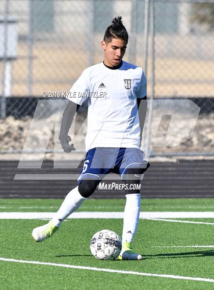 Thumbnail 2 in Lebanon Trail vs Little Elm (Highway 5 Showcase) photogallery.