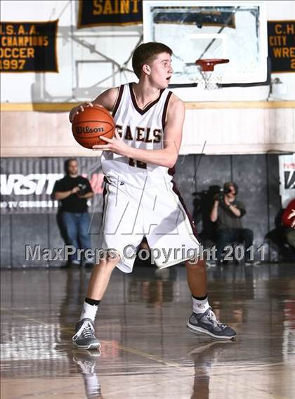 Thumbnail 2 in Iona Prep vs. St. Edmund Prep (CHSAA Class A Quarterfinal) photogallery.