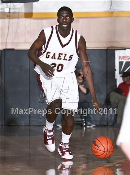 Thumbnail 3 in Iona Prep vs. St. Edmund Prep (CHSAA Class A Quarterfinal) photogallery.