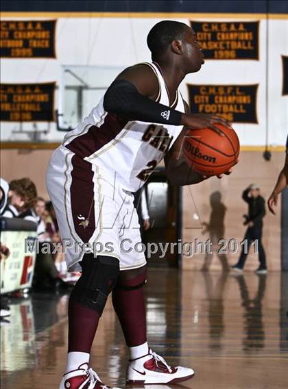 Thumbnail 1 in Iona Prep vs. St. Edmund Prep (CHSAA Class A Quarterfinal) photogallery.