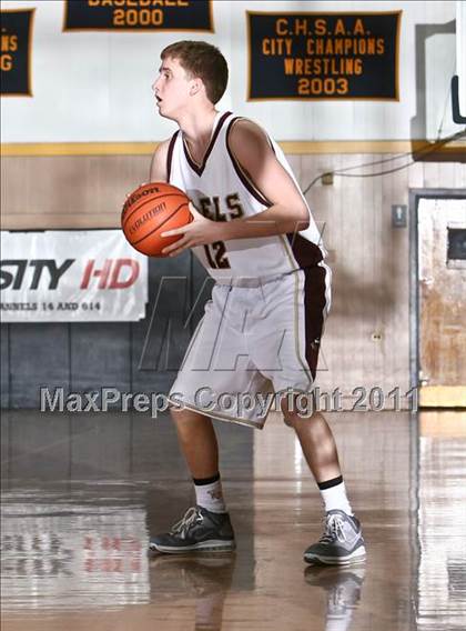Thumbnail 1 in Iona Prep vs. St. Edmund Prep (CHSAA Class A Quarterfinal) photogallery.