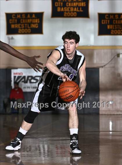 Thumbnail 3 in Iona Prep vs. St. Edmund Prep (CHSAA Class A Quarterfinal) photogallery.