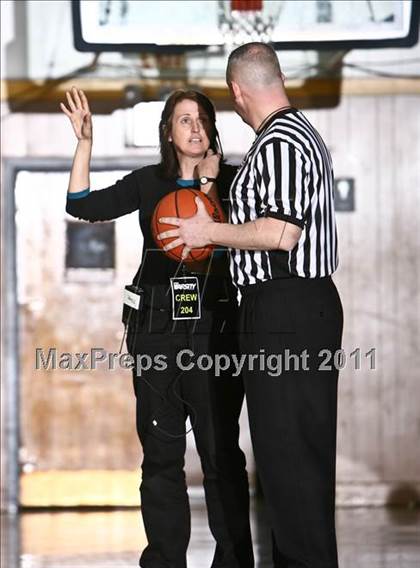 Thumbnail 1 in Iona Prep vs. St. Edmund Prep (CHSAA Class A Quarterfinal) photogallery.