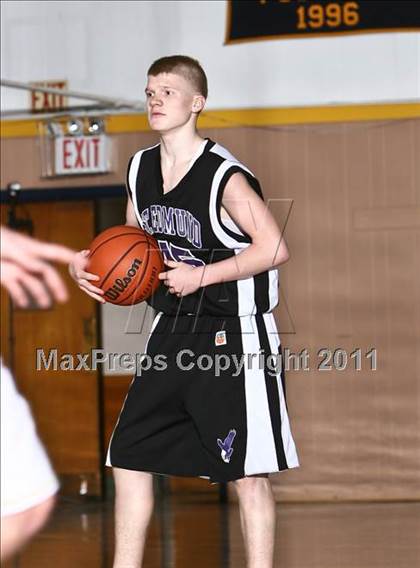 Thumbnail 1 in Iona Prep vs. St. Edmund Prep (CHSAA Class A Quarterfinal) photogallery.