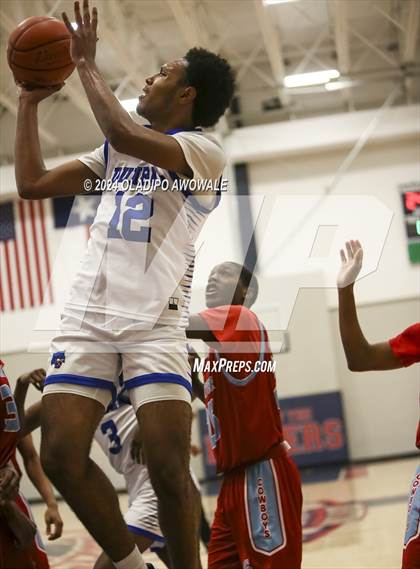Thumbnail 2 in Carter @ Dunbar (Denton Ryan Holiday Showcase) photogallery.