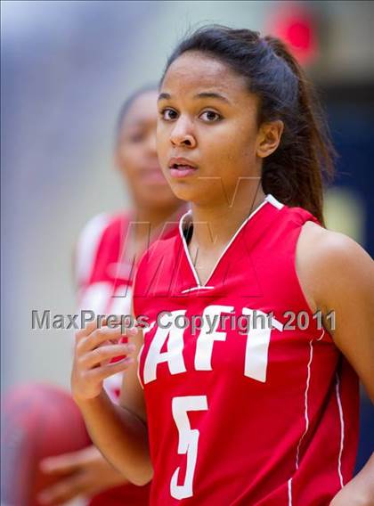 Thumbnail 2 in Taft vs. Clark photogallery.