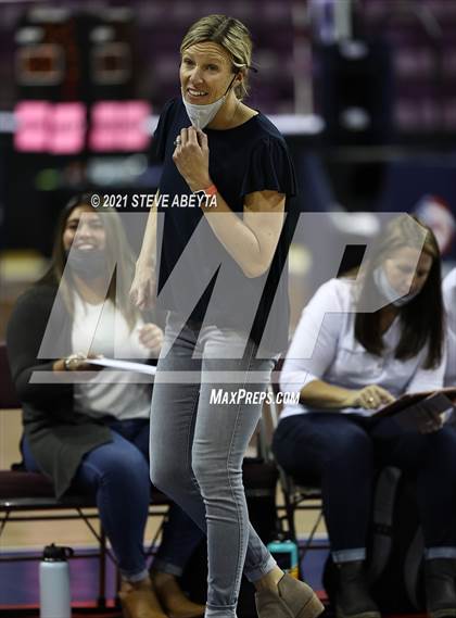 Thumbnail 1 in Cherry Creek vs Columbine (CHSAA 5A 1st Round) photogallery.
