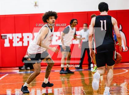 Thumbnail 2 in Long Island Lutheran Vs Newman AAA (The Preview HS Showcase) photogallery.