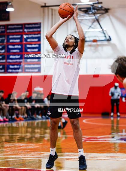 Thumbnail 3 in Long Island Lutheran Vs Newman AAA (The Preview HS Showcase) photogallery.