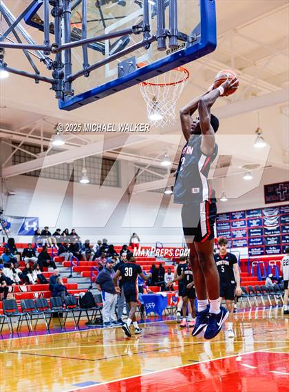 Thumbnail 1 in Long Island Lutheran Vs Newman AAA (The Preview HS Showcase) photogallery.