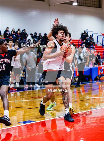 Thumbnail 1 in Long Island Lutheran Vs Newman AAA (The Preview HS Showcase) photogallery.