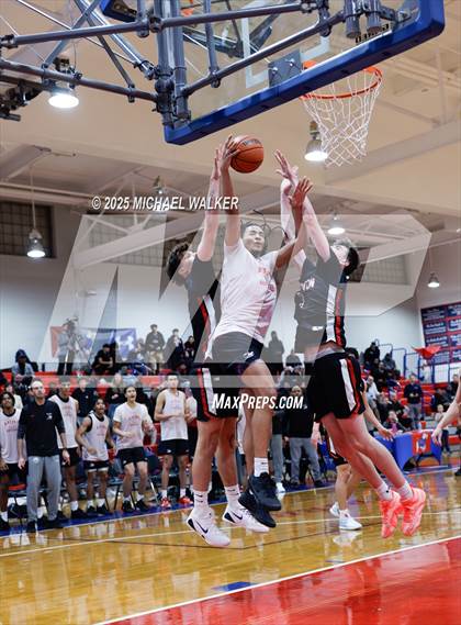 Thumbnail 2 in Long Island Lutheran Vs Newman AAA (The Preview HS Showcase) photogallery.